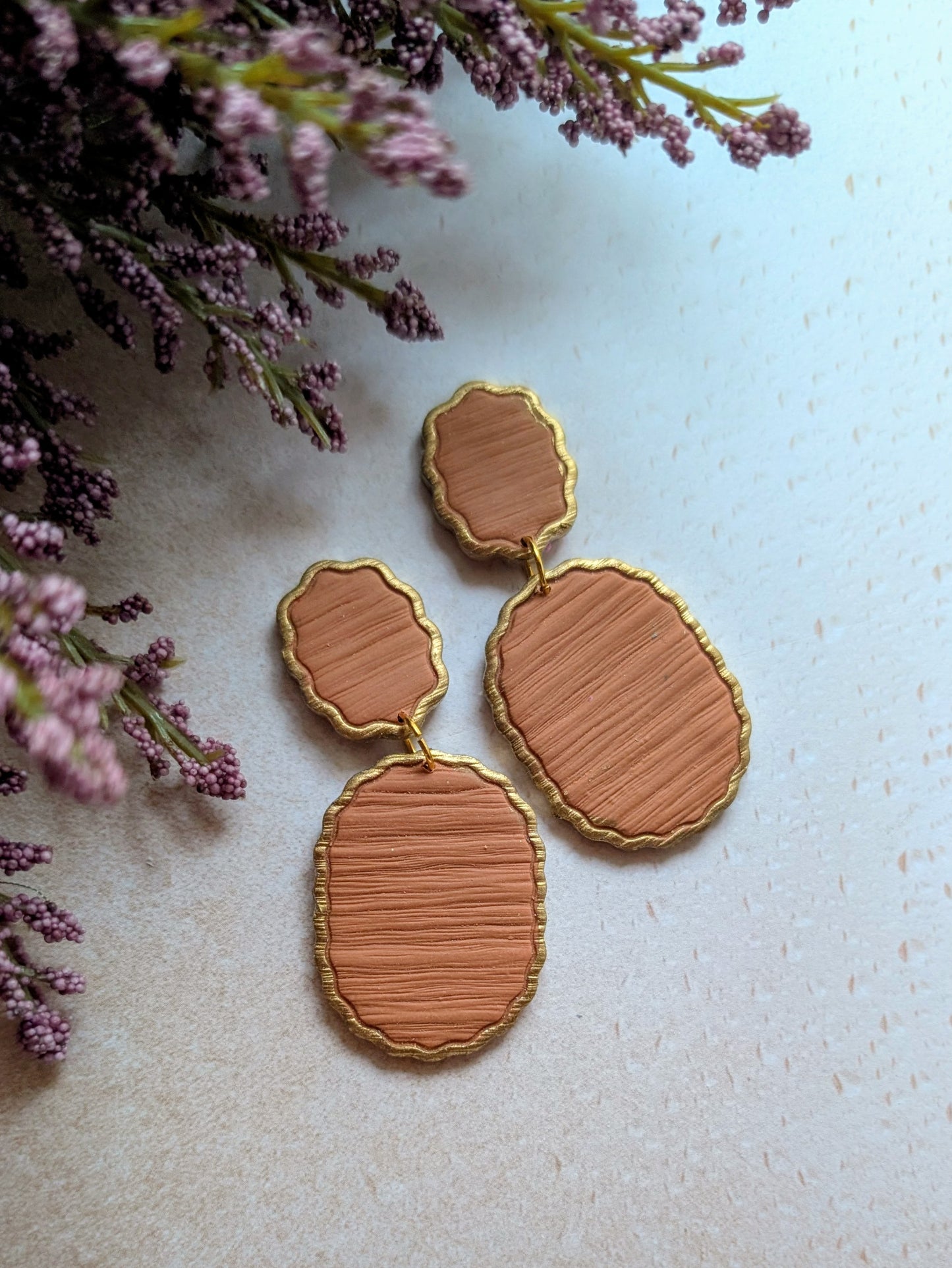 Gold-Lined Scallop Dangles / Solid Color / Boho / Preppy / Lightweight Polymer earrings