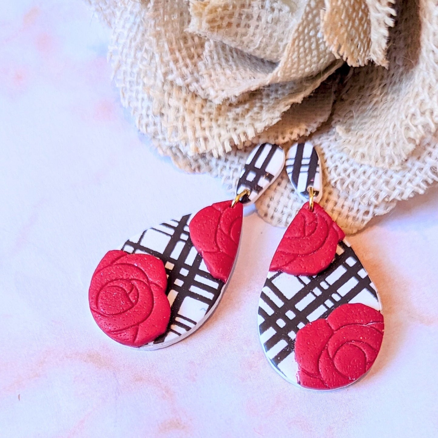 Chocolate and White plaid rose teardrop earrings / Fall Accessories / Brown and Red / Polymer Clay / red rose earrings / plaid and floral