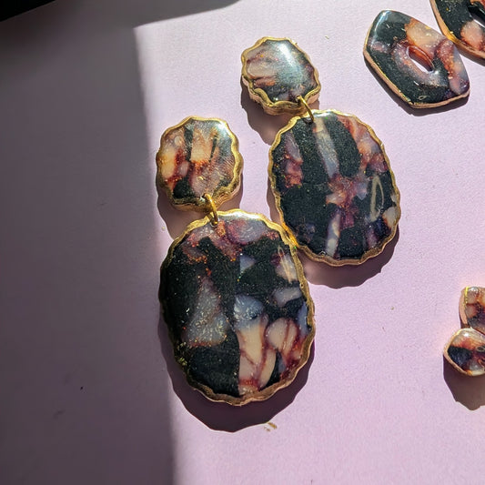 Gold-Rimmed Tortoise Shell Scallop Dangles