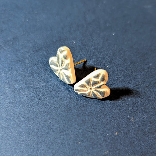 White and Silver Matisse Heart Studs