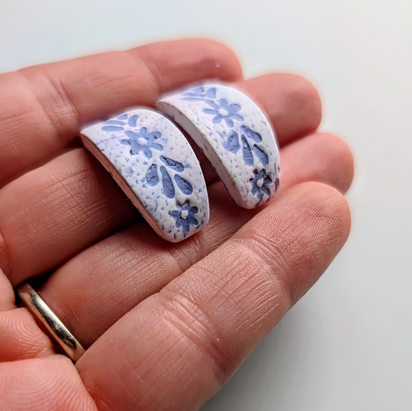 Floral Huggies
