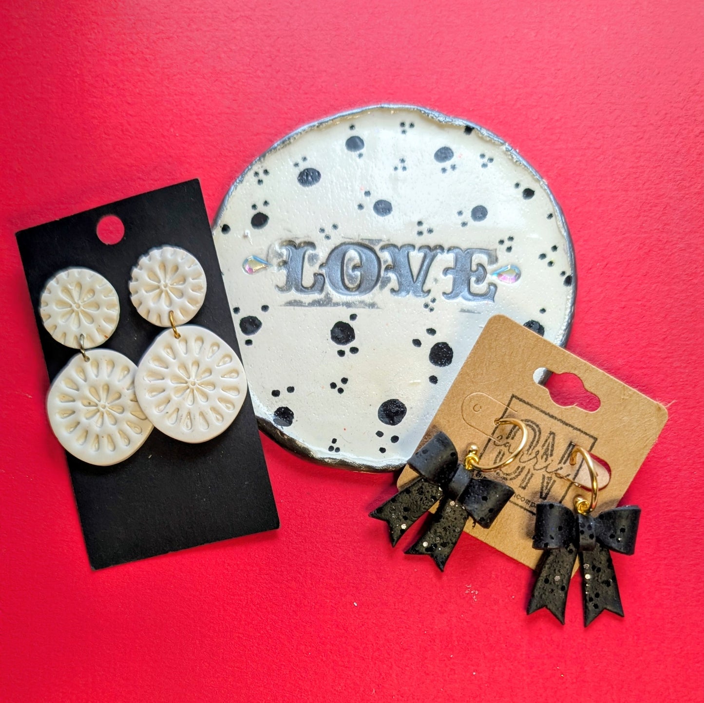 Black and White Gift Set